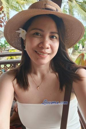 Ladies of Philippines